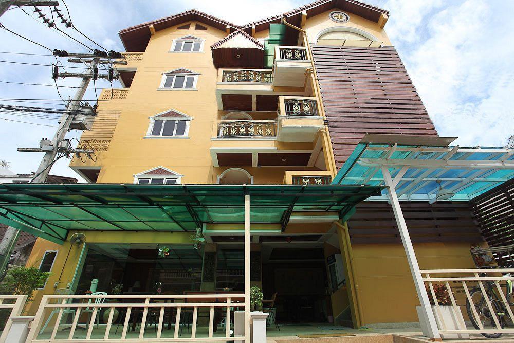 Priew Wan Guesthouse Patong Bagian luar foto